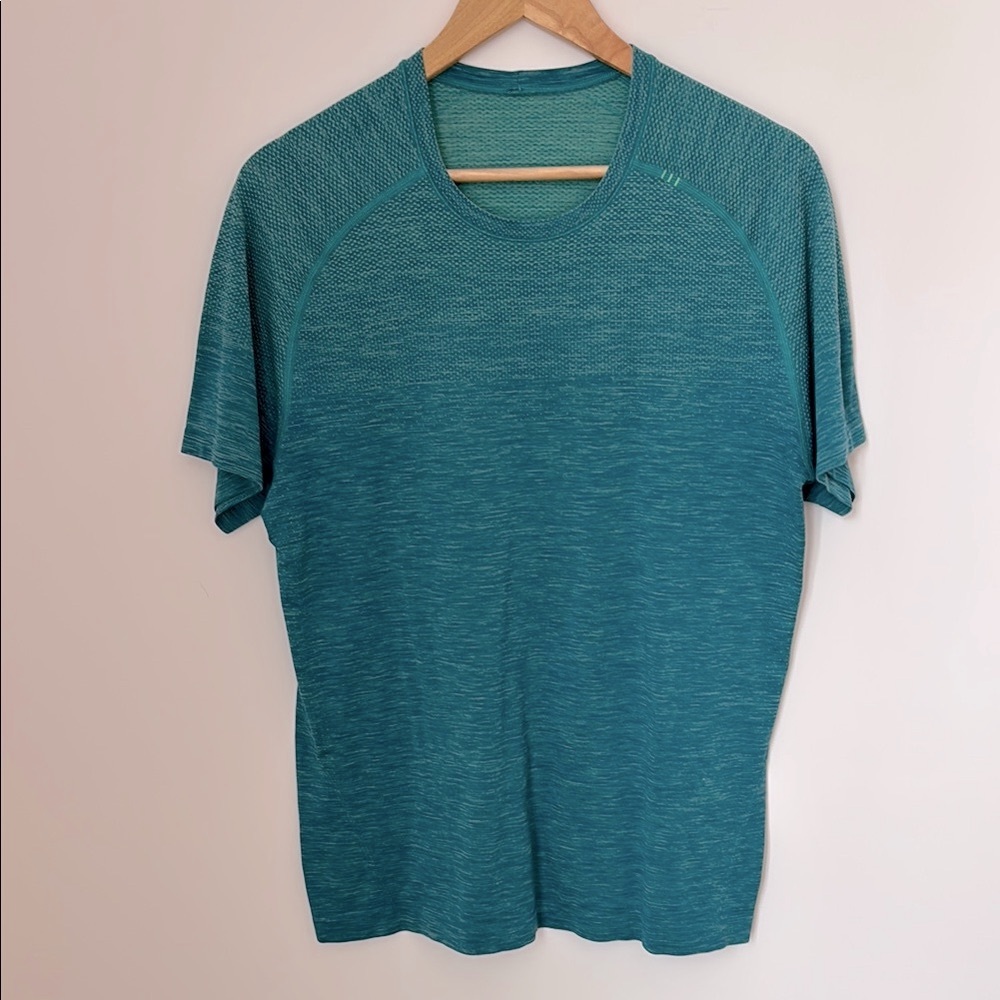 lululemon athletica Teal Short Sleeve Tee